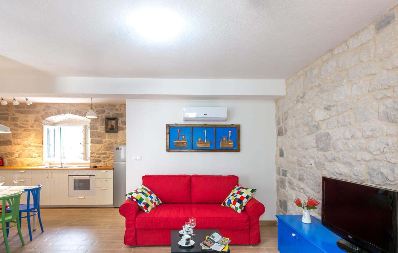 Rustical 2 Apartment Baška Voda Екстериор снимка