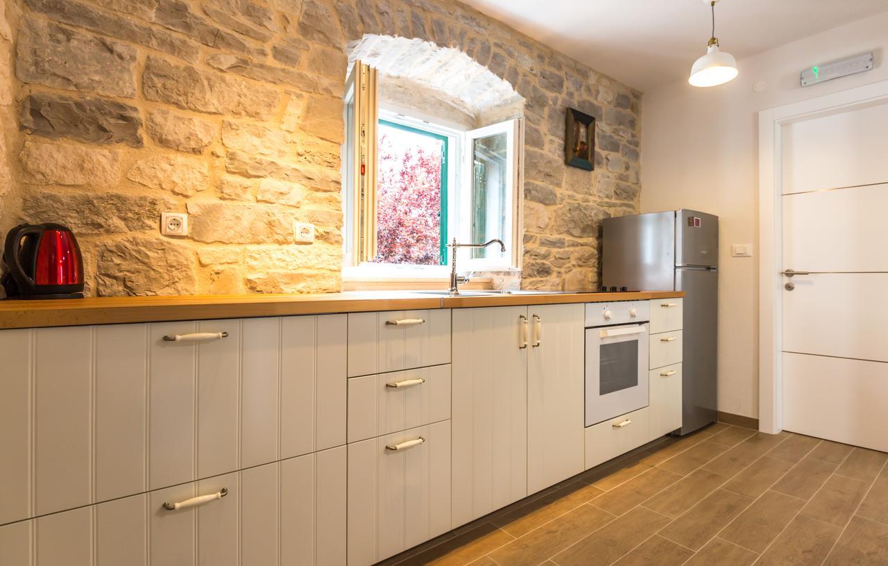 Rustical 2 Apartment Baška Voda Екстериор снимка