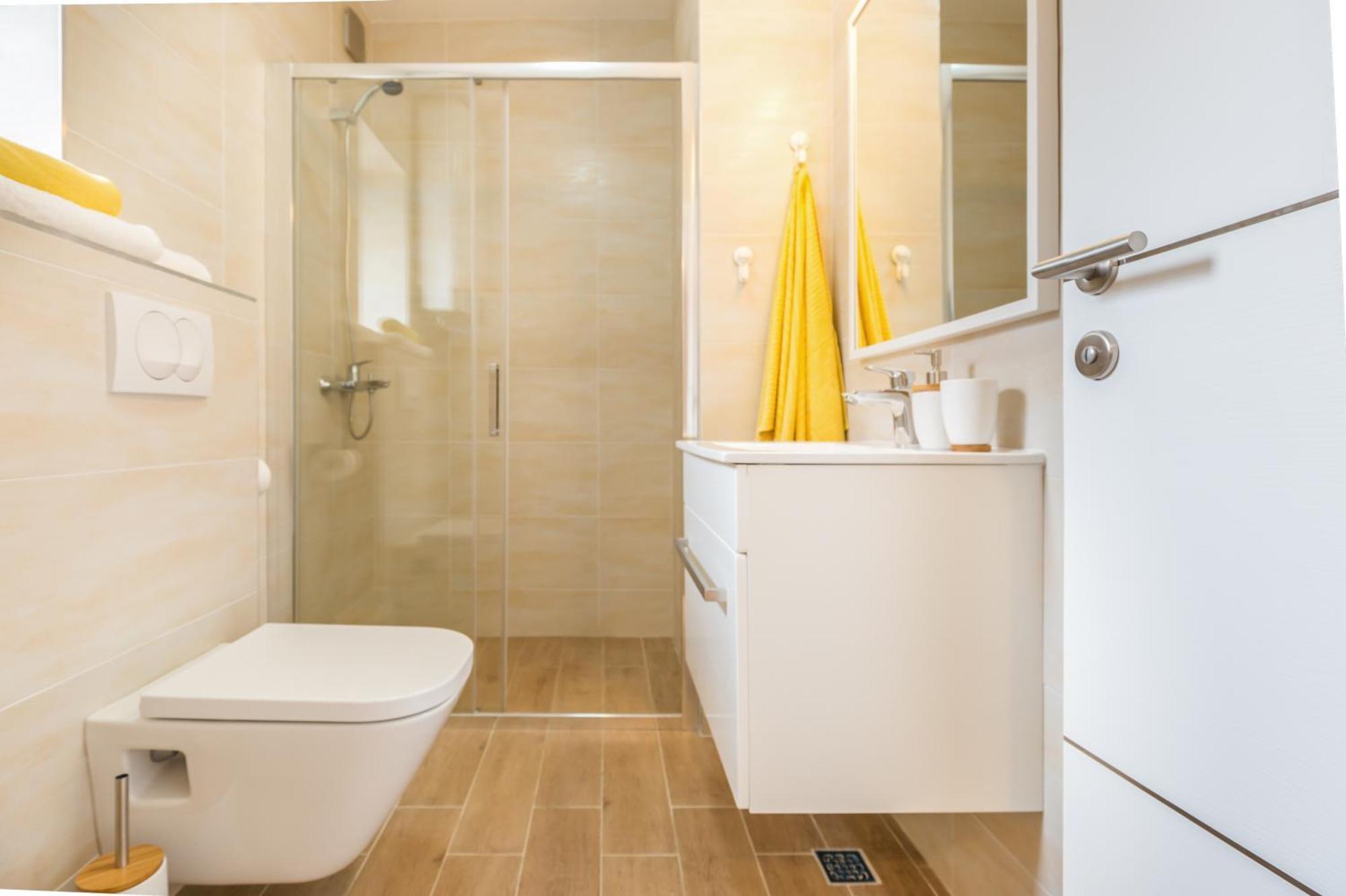 Rustical 2 Apartment Baška Voda Екстериор снимка