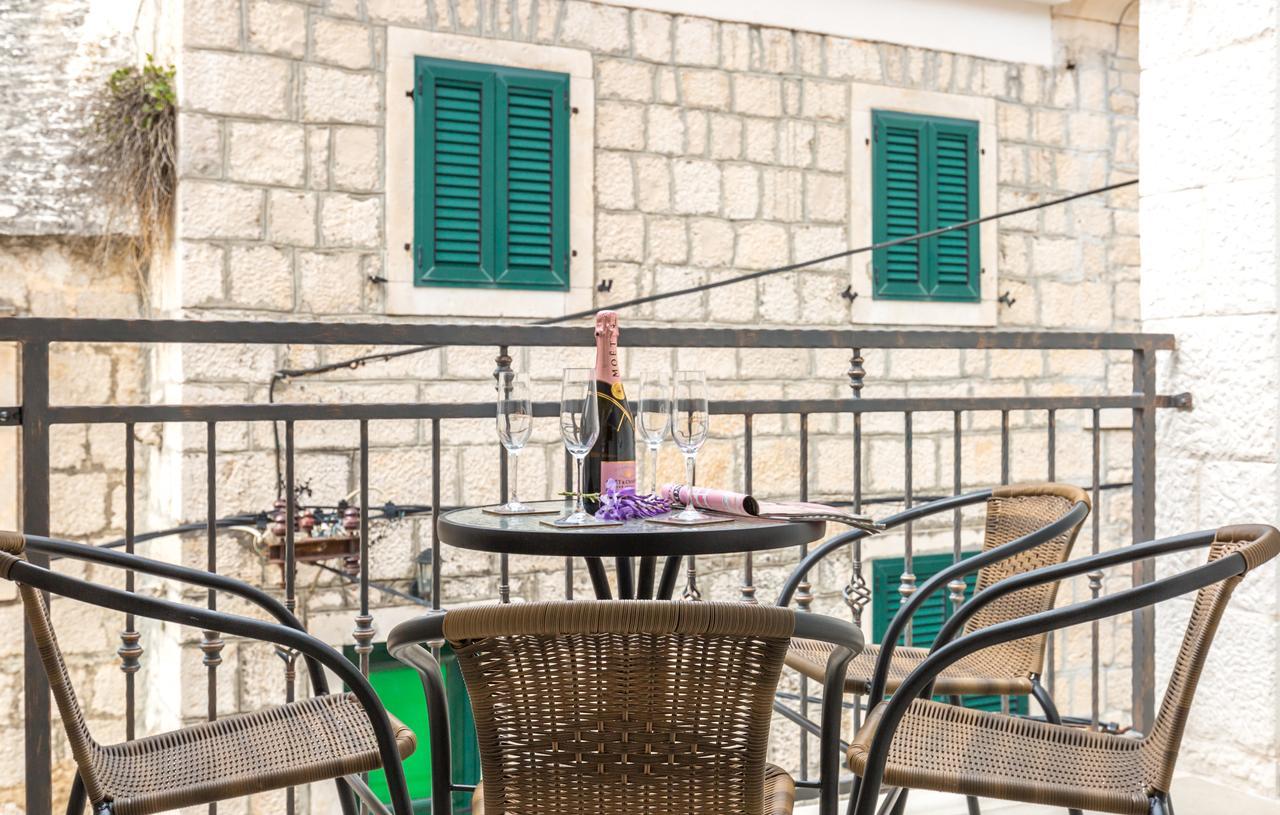 Rustical 2 Apartment Baška Voda Екстериор снимка