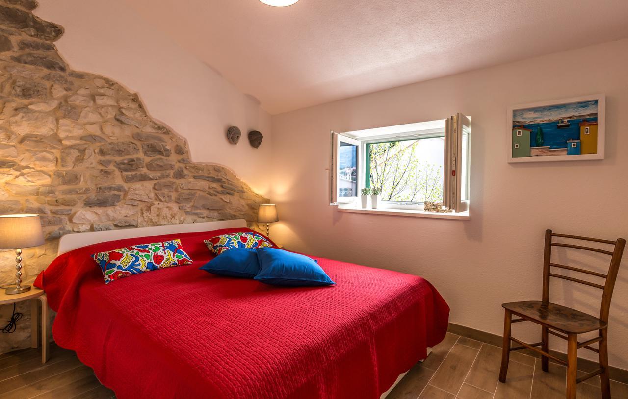 Rustical 2 Apartment Baška Voda Екстериор снимка