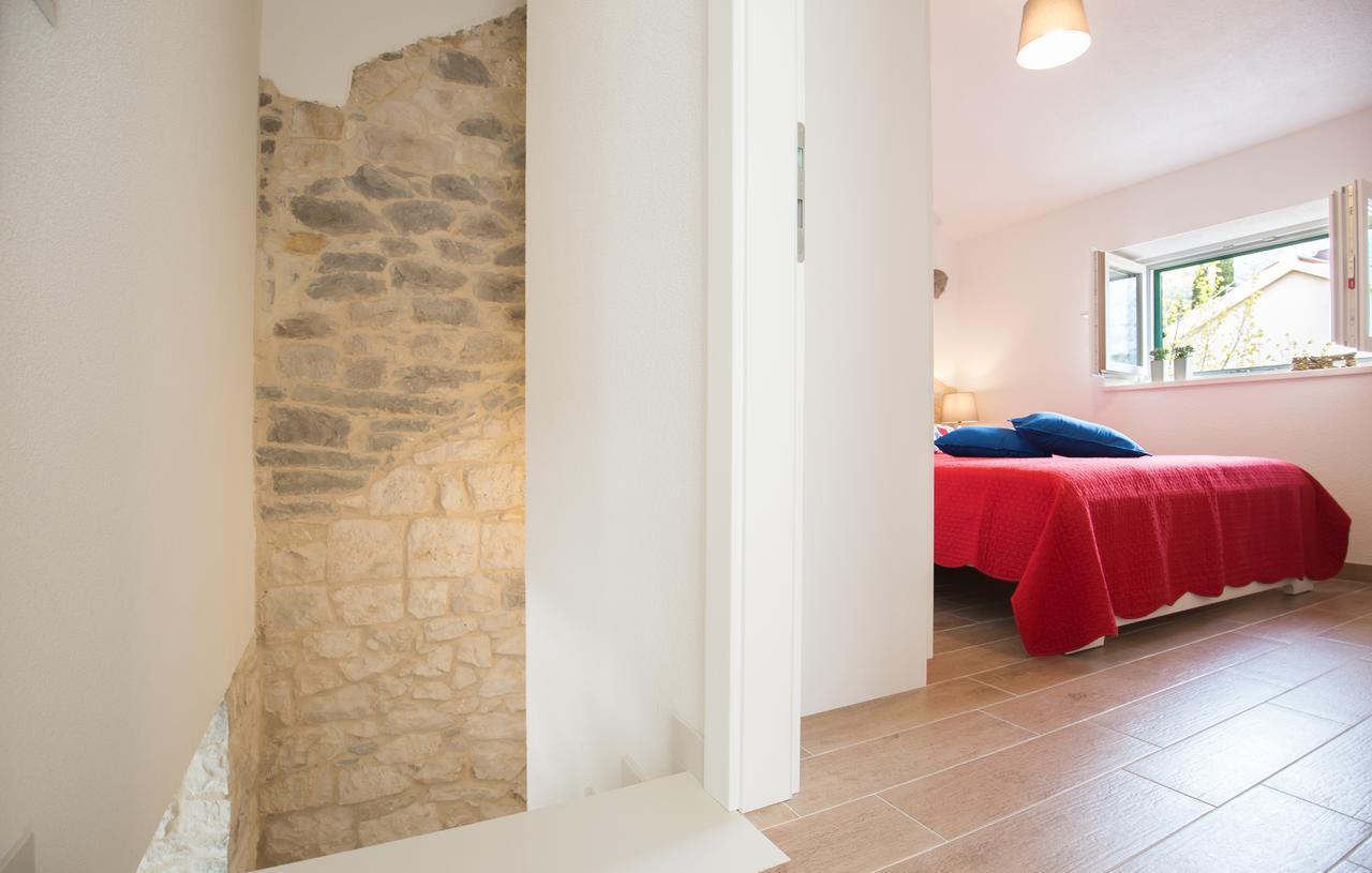 Rustical 2 Apartment Baška Voda Екстериор снимка