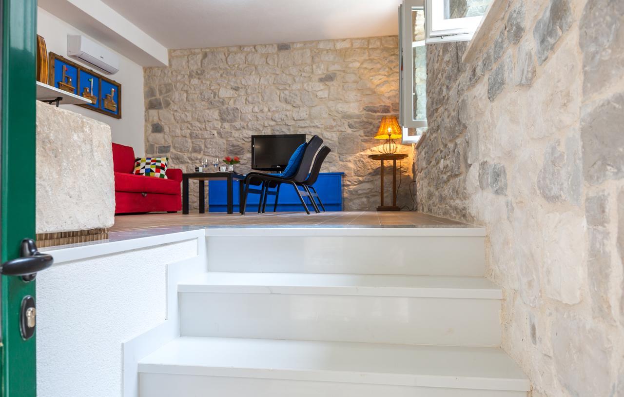 Rustical 2 Apartment Baška Voda Екстериор снимка