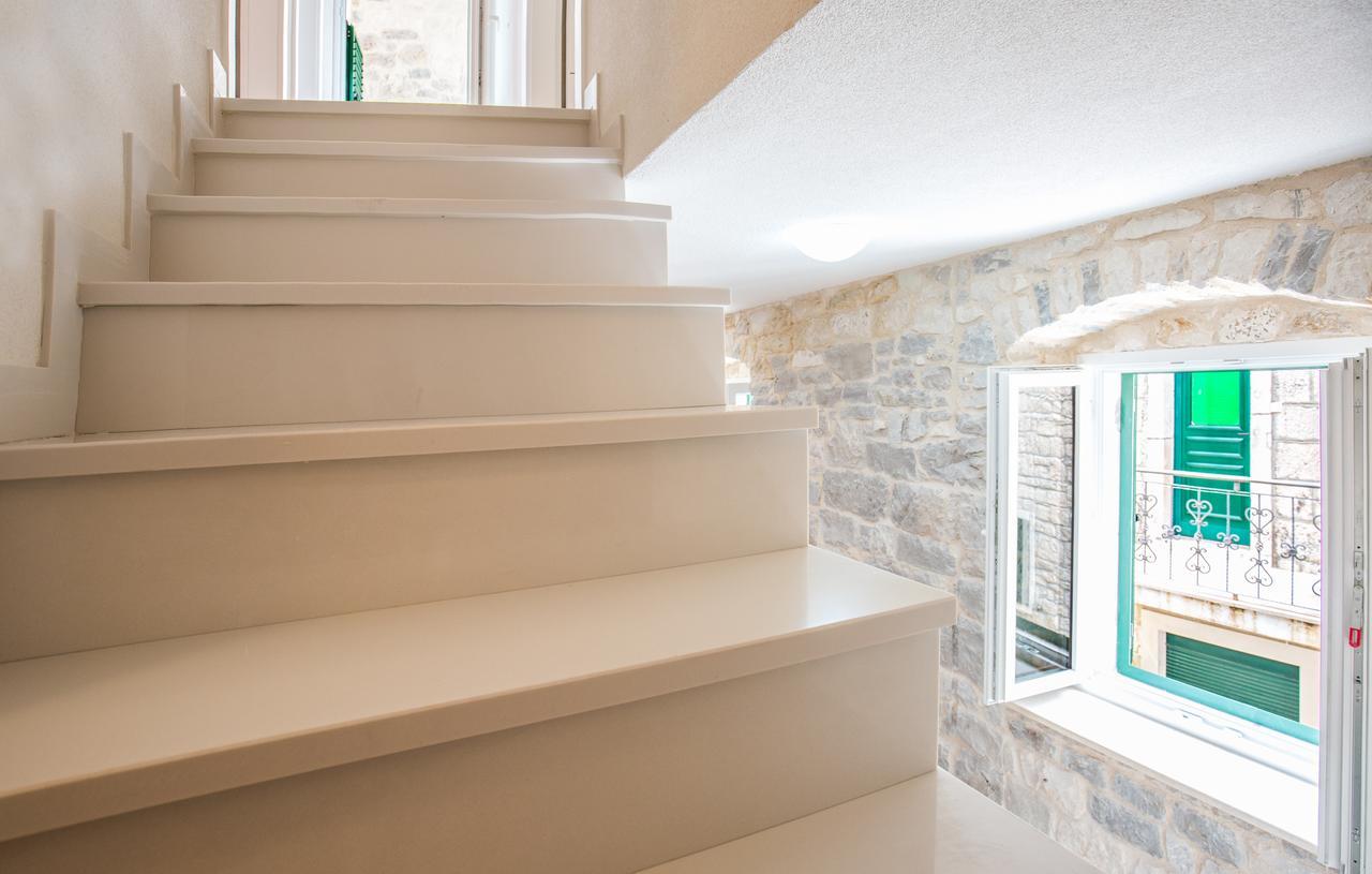 Rustical 2 Apartment Baška Voda Екстериор снимка
